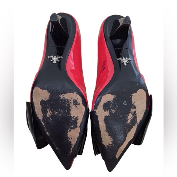 Prada Red Patent Leather Heels Red Bows (37) - Picture 11 of 15